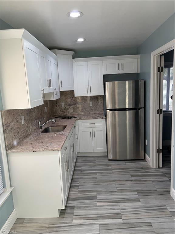 15 Willow St Property Photo 33