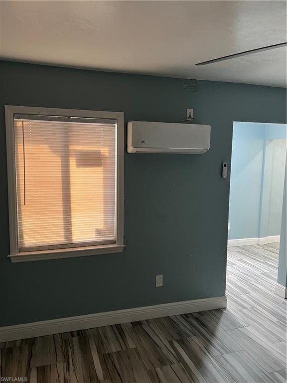 15 Willow St Property Photo 43