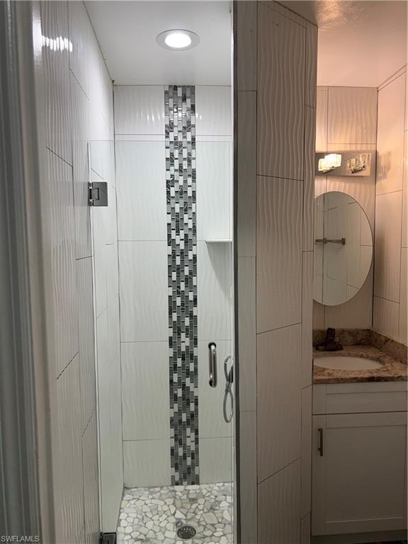 15 Willow St Property Photo 47