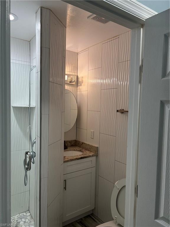 15 Willow St Property Photo 48