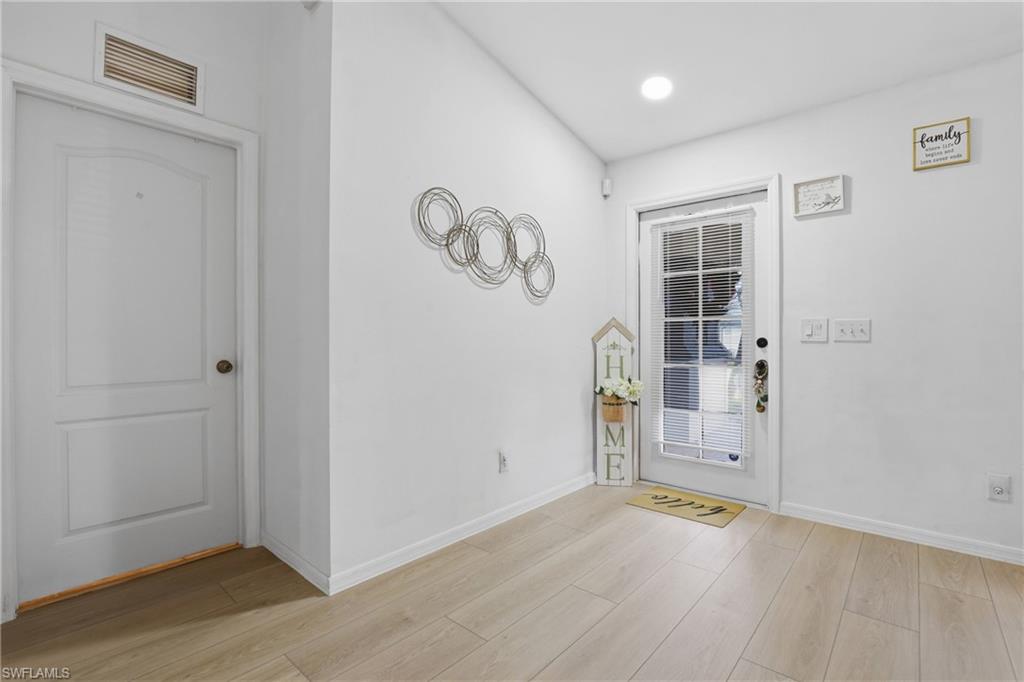 3003 25th St W Property Photo 7