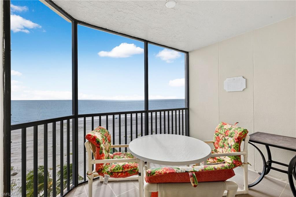 7500 Estero Blvd # 706 Property Photo 26