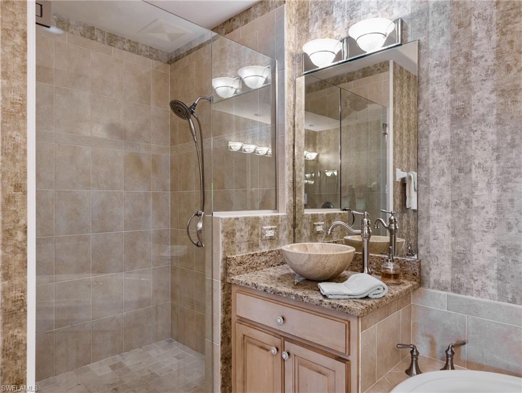 11239 Bienvenida Ct 102 Property Photo 25