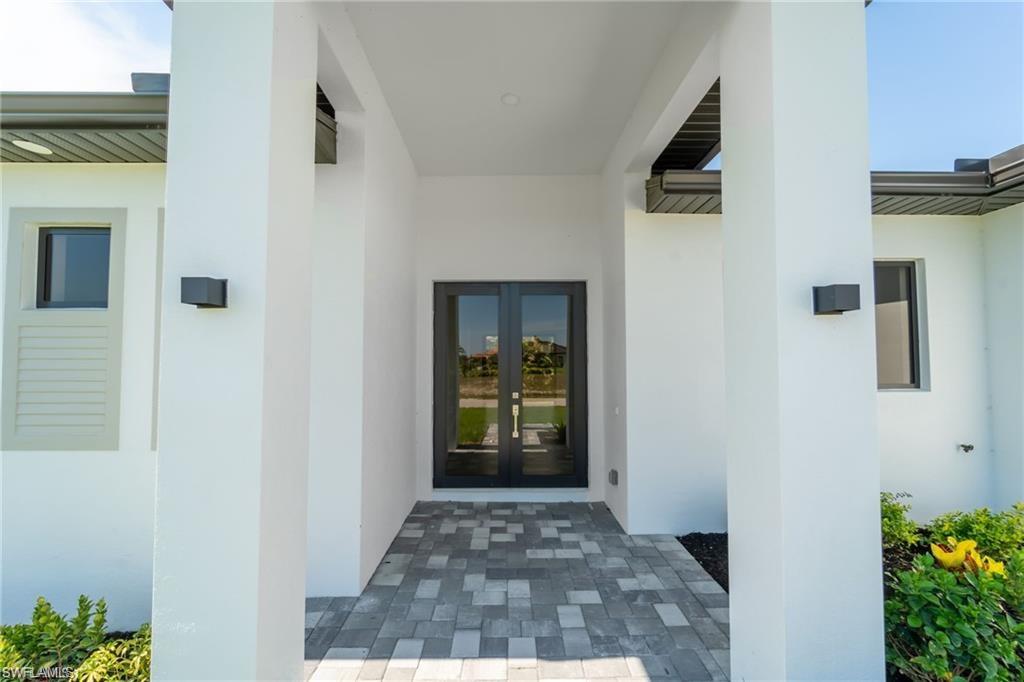 4328 Nw 27th Ln Property Photo 2