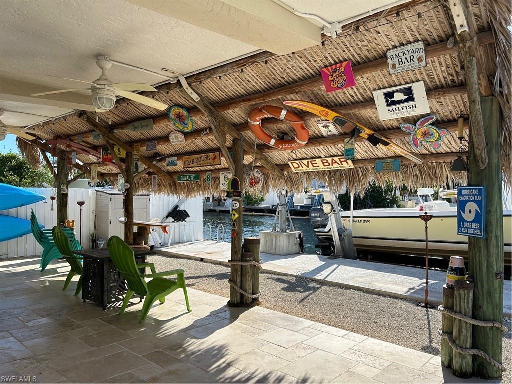 237 Jolly Roger Dr Property Photo 6