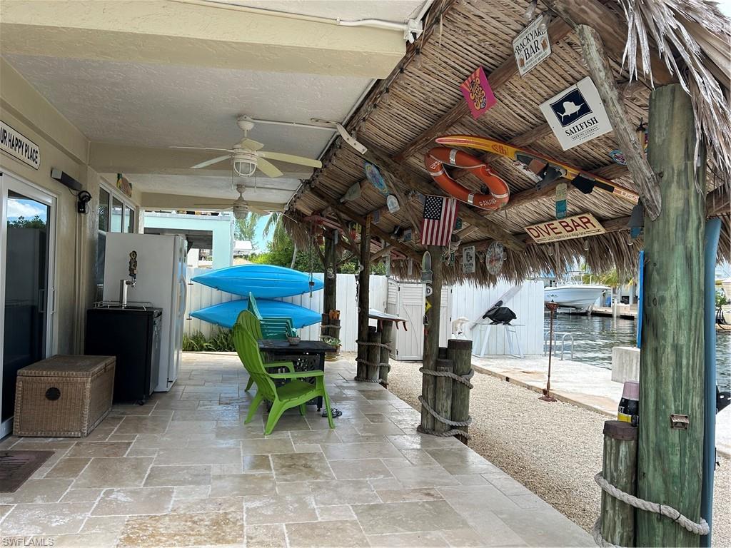 237 Jolly Roger Dr Property Photo 7