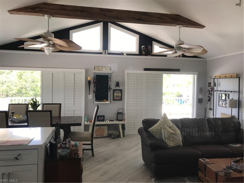 237 Jolly Roger Dr Property Photo 9