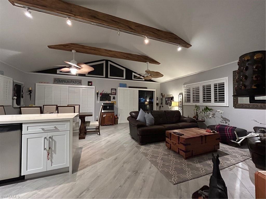 237 Jolly Roger Dr Property Photo 13