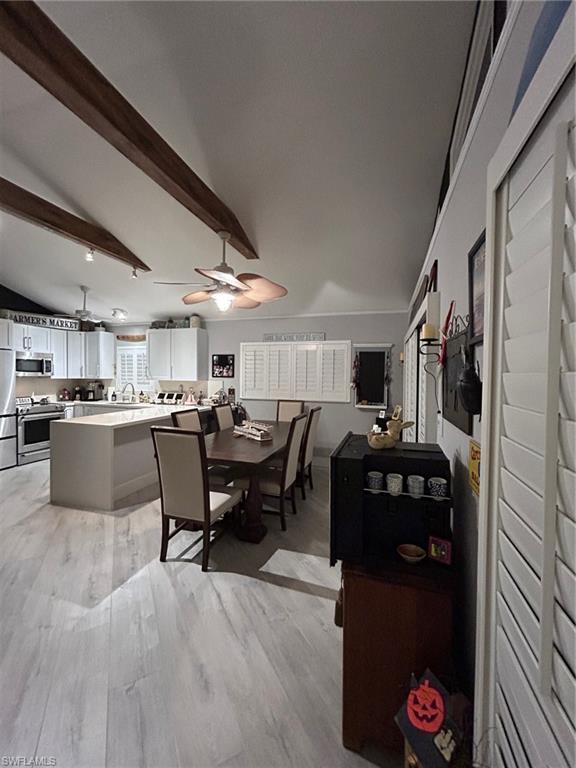 237 Jolly Roger Dr Property Photo 18