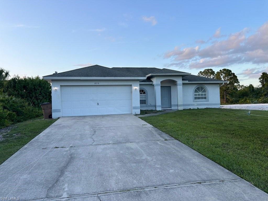 835 GRANT BLVD Property Photo 1