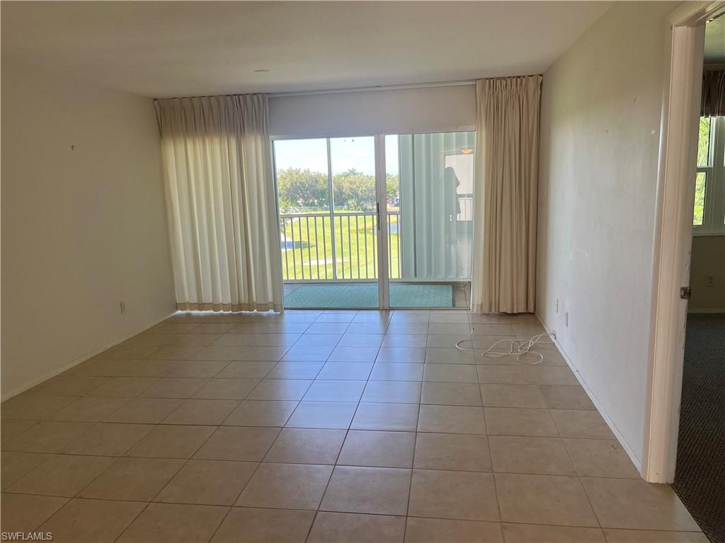 1580 Pine Valley Dr # 412 Property Photo 4