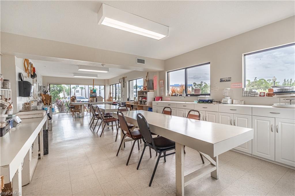 1580 Pine Valley Dr # 412 Property Photo 24