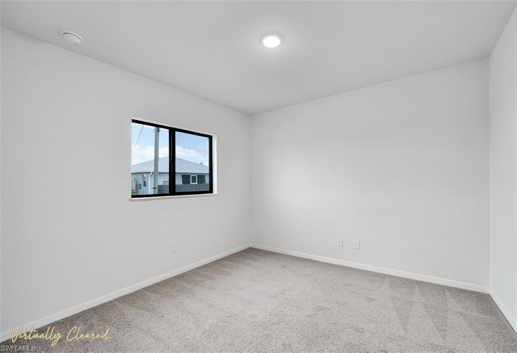 217 Ne 20th Ter Property Photo 17