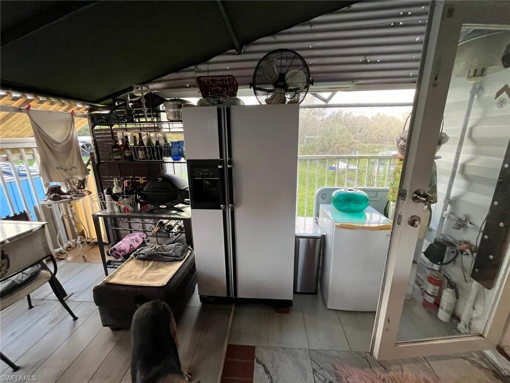 360 S Brida St Property Photo 6