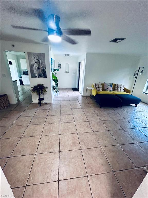 2025012949 Property Photo 5