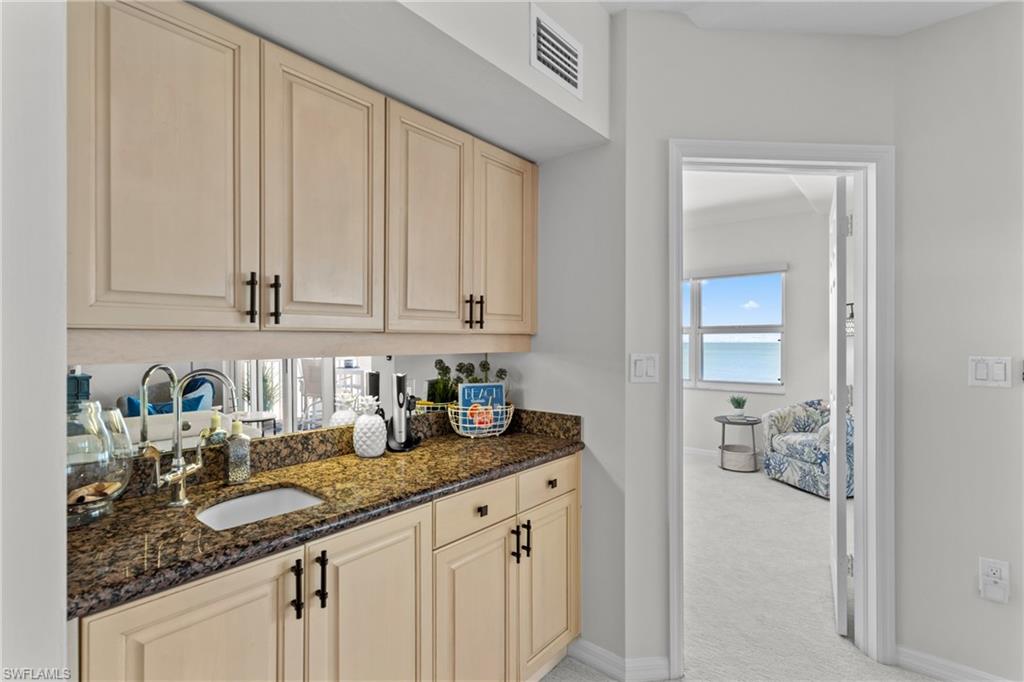 9577 Gulf Shore Dr 703 Property Photo 15