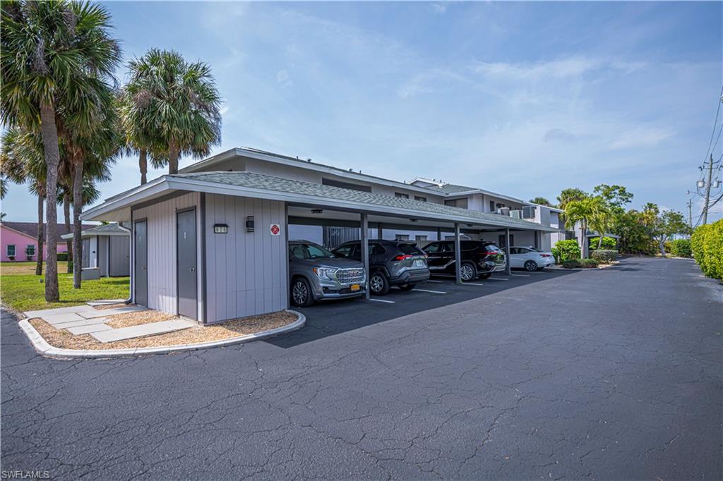 808 Cape Coral Pkwy W 204 Property Photo 4