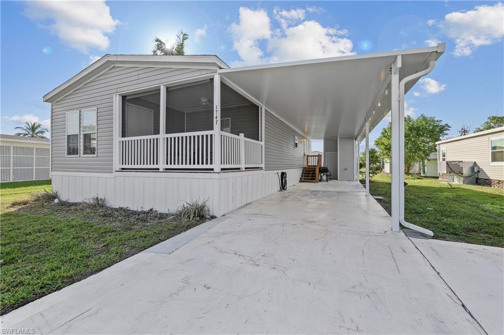 1747 Beverly Dr Property Photo 1