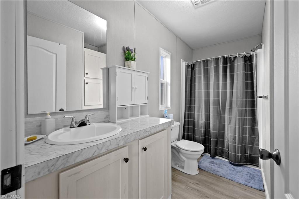 1747 Beverly Dr Property Photo 23