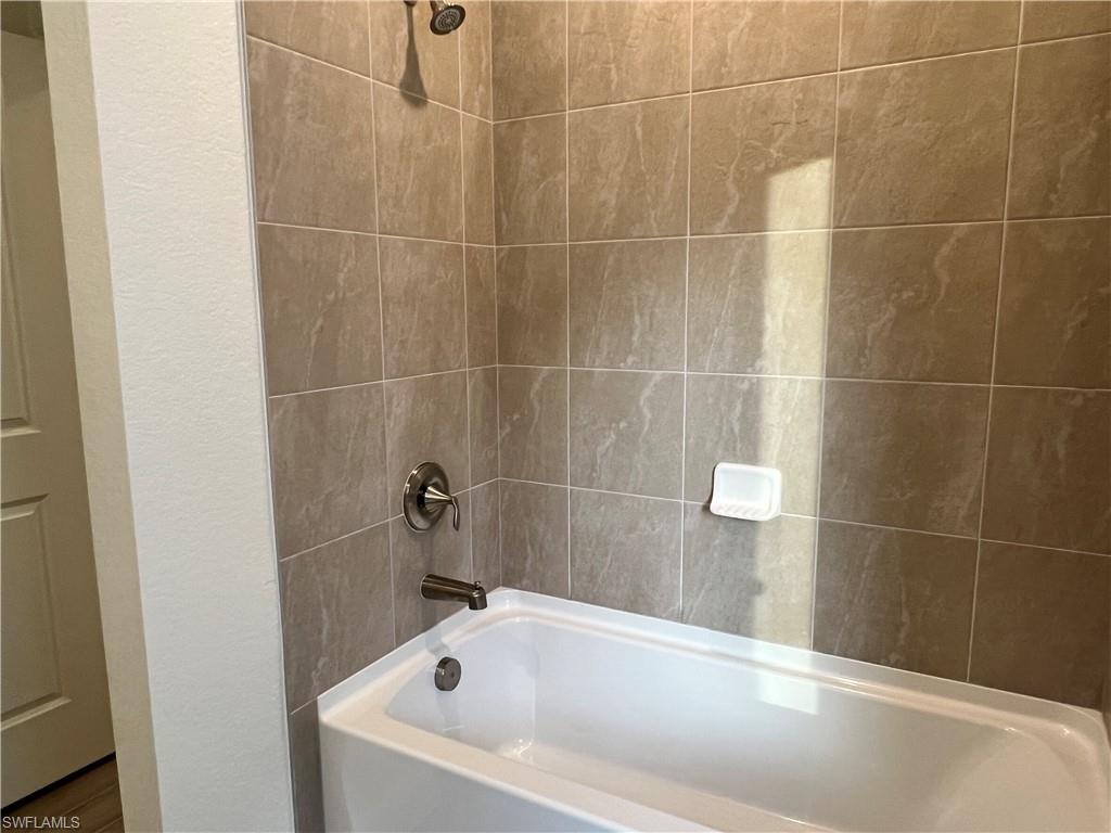 1232 Nw 21st Pl Property Photo 27