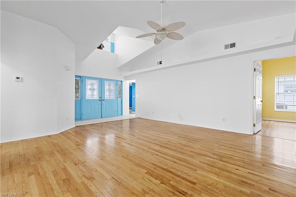 3319 Clubview Dr Property Photo 12