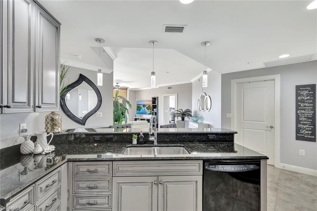 5781 Cape Harbour Dr 1201 Property Photo 6