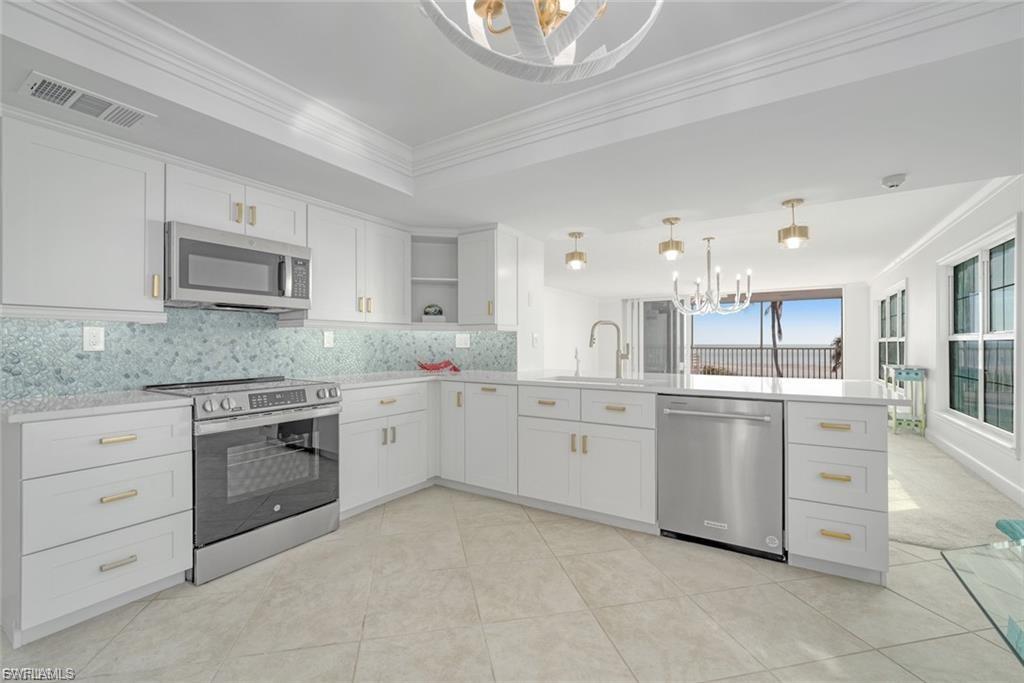 3145 W Gulf Dr 102 Property Photo 21