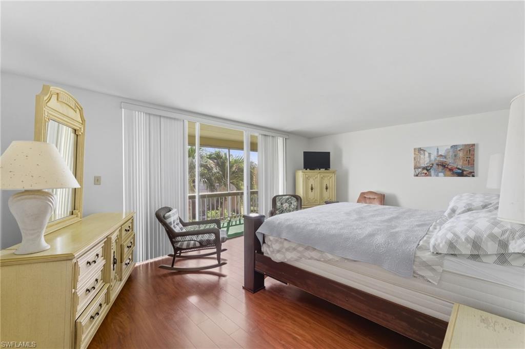 2907 Del Prado Blvd S B7 Property Photo 5