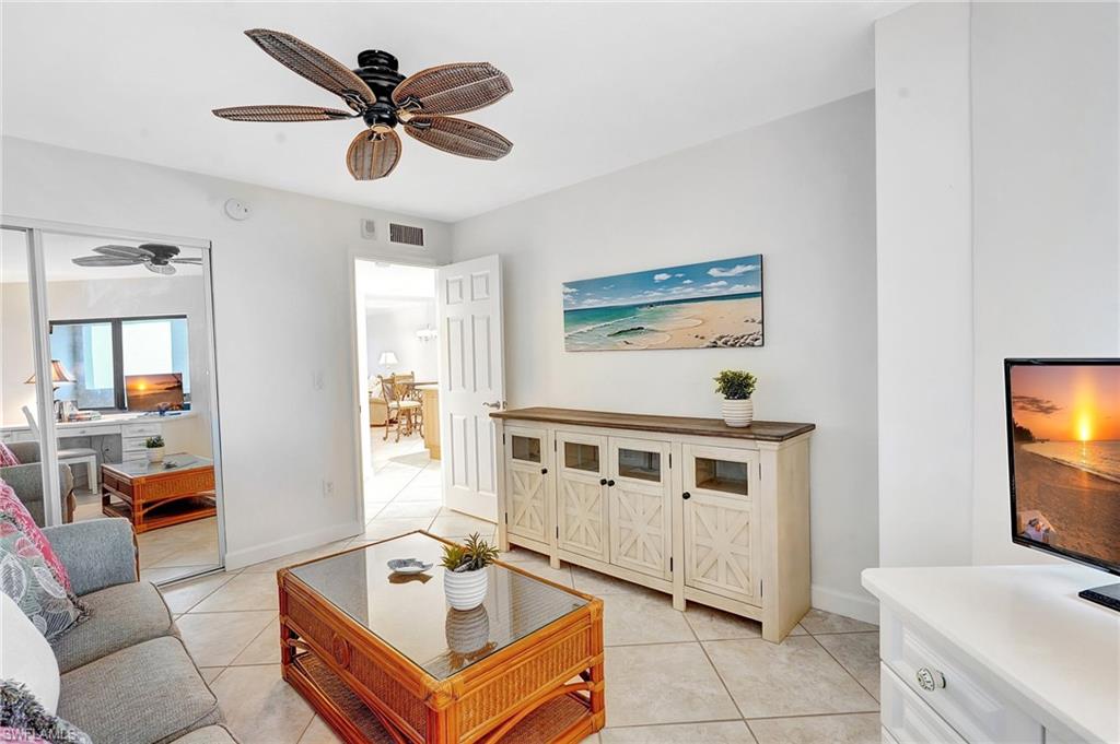 4263 Bay Beach Ln 714 Property Photo 23