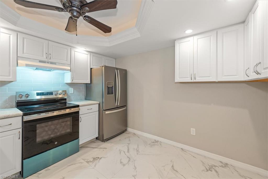 15630 Crystal Lake Dr 102 Property Photo 29