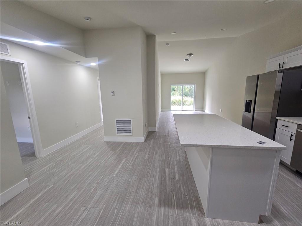 874 Apartment St E Property Photo 5
