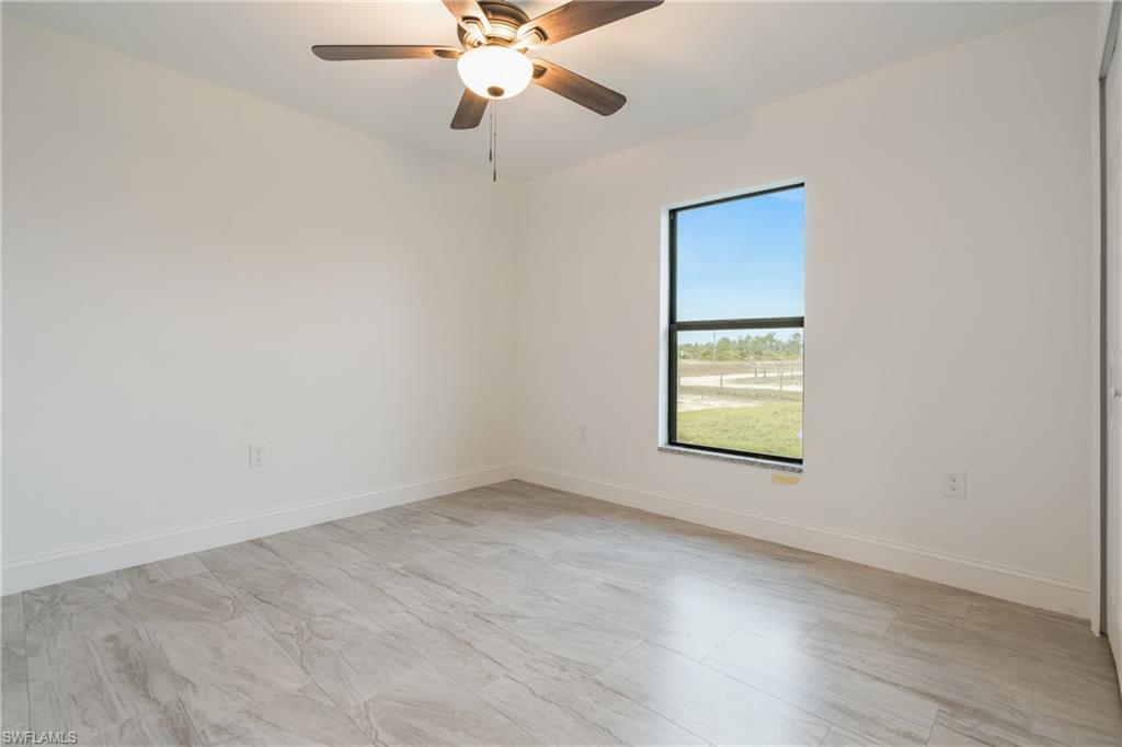 7537 19th Ter Property Photo 16