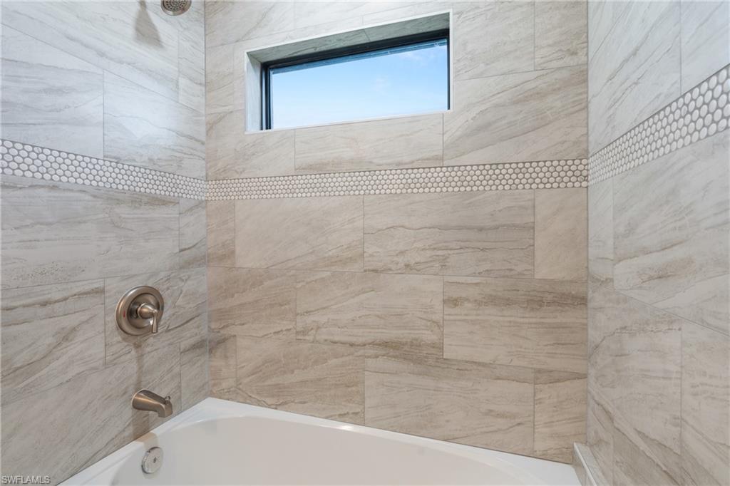 7537 19th Ter Property Photo 23