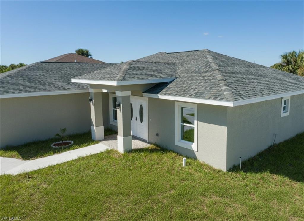 8038 Sunrise Cir Property Photo 3