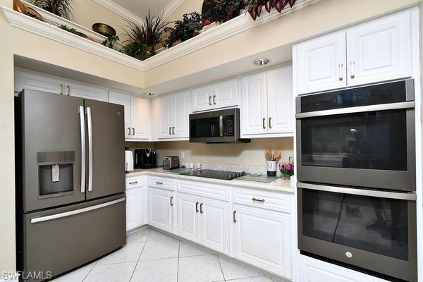 6030 Key Largo Cir Property Photo 12