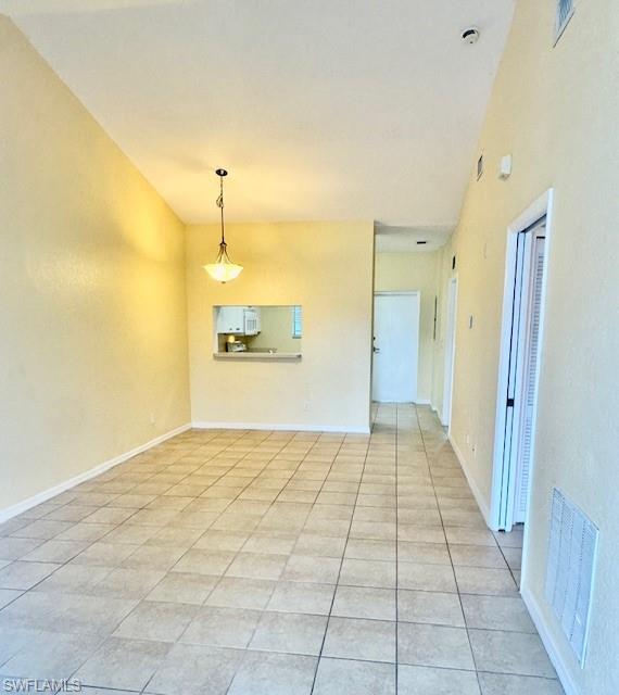 8313 Bernwood Cove Loop S 1204 Property Photo 3