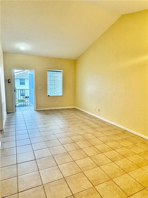 8313 Bernwood Cove Loop S 1204 Property Photo 4