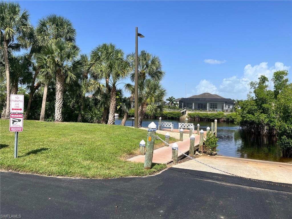 6156 Lake Front Dr Property Photo 15