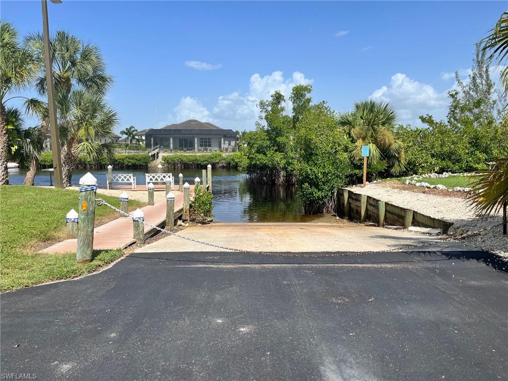 6156 Lake Front Dr Property Photo 16