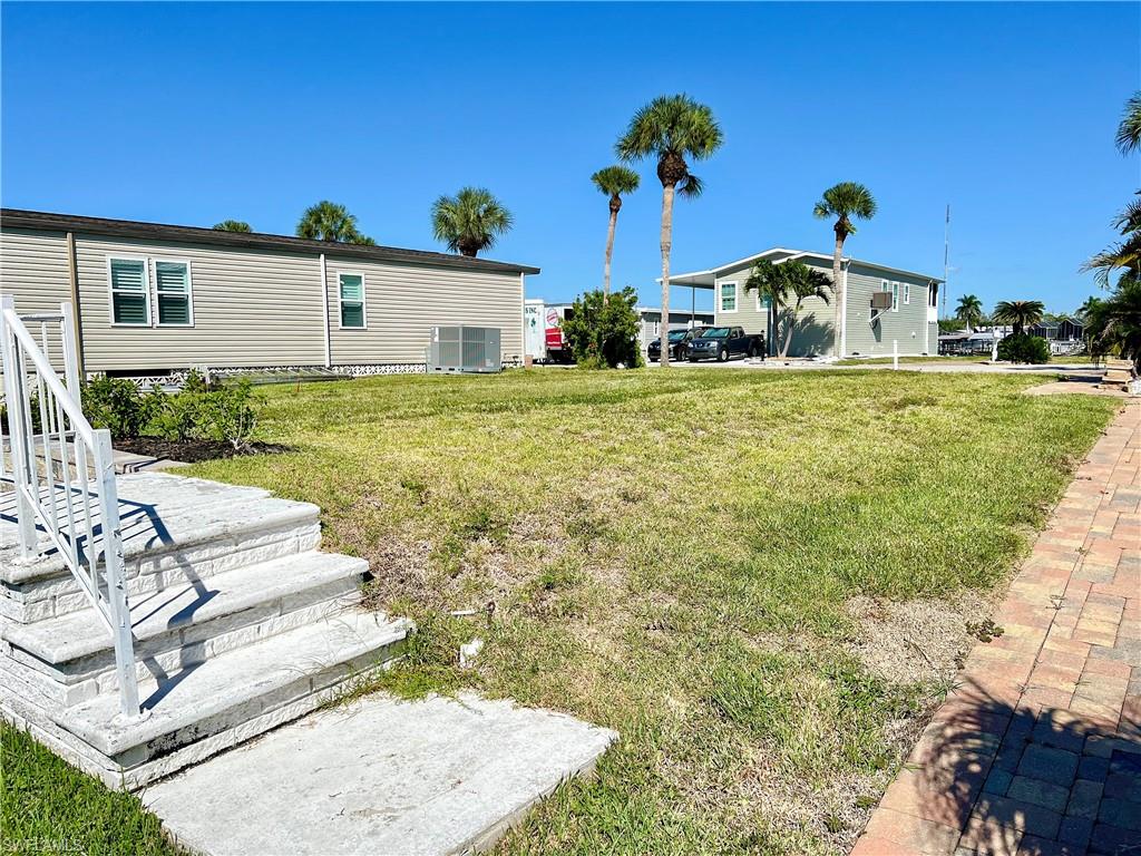 17680 Bryan Ct Property Photo 4