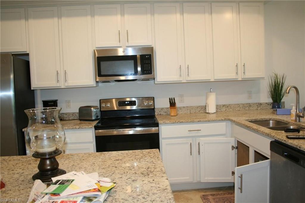 43020 Greenway Blvd 314 Property Photo 3