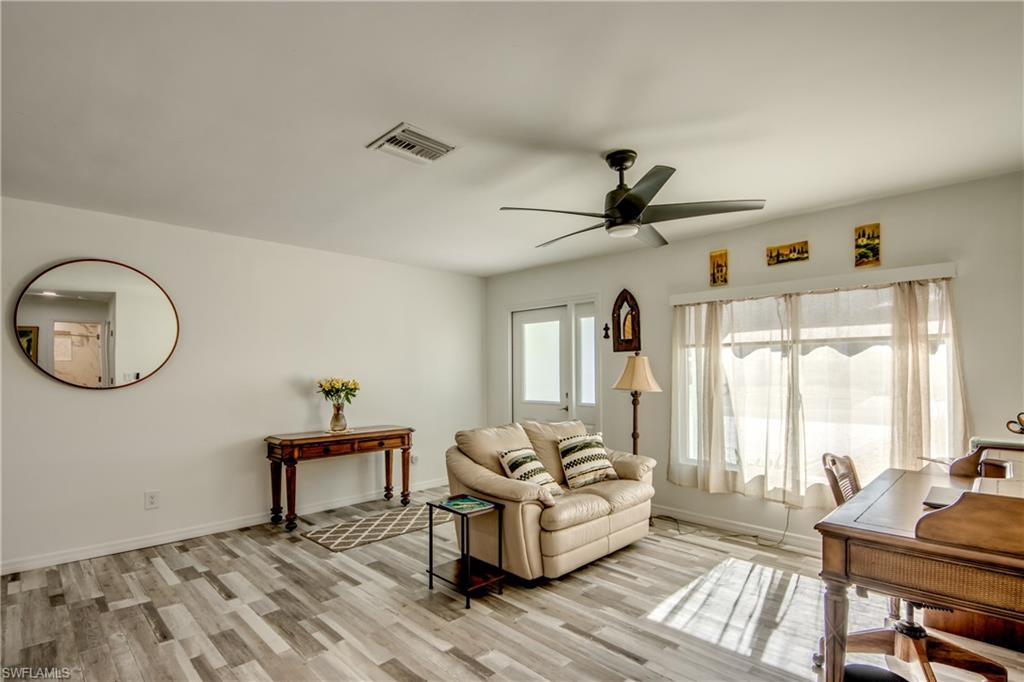 445 Donora Blvd Property Photo 10