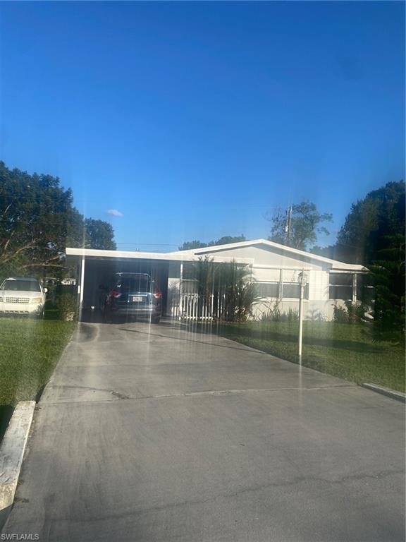114 Oleander Rd Property Photo 2