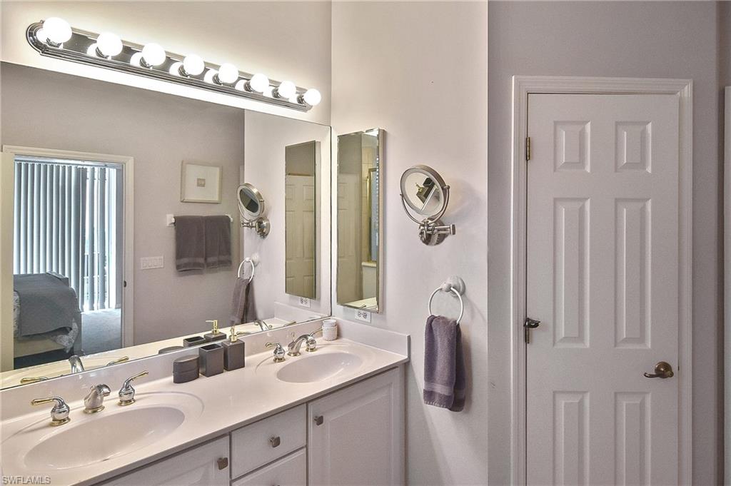 8156 Woodridge Pointe Dr Property Photo 21