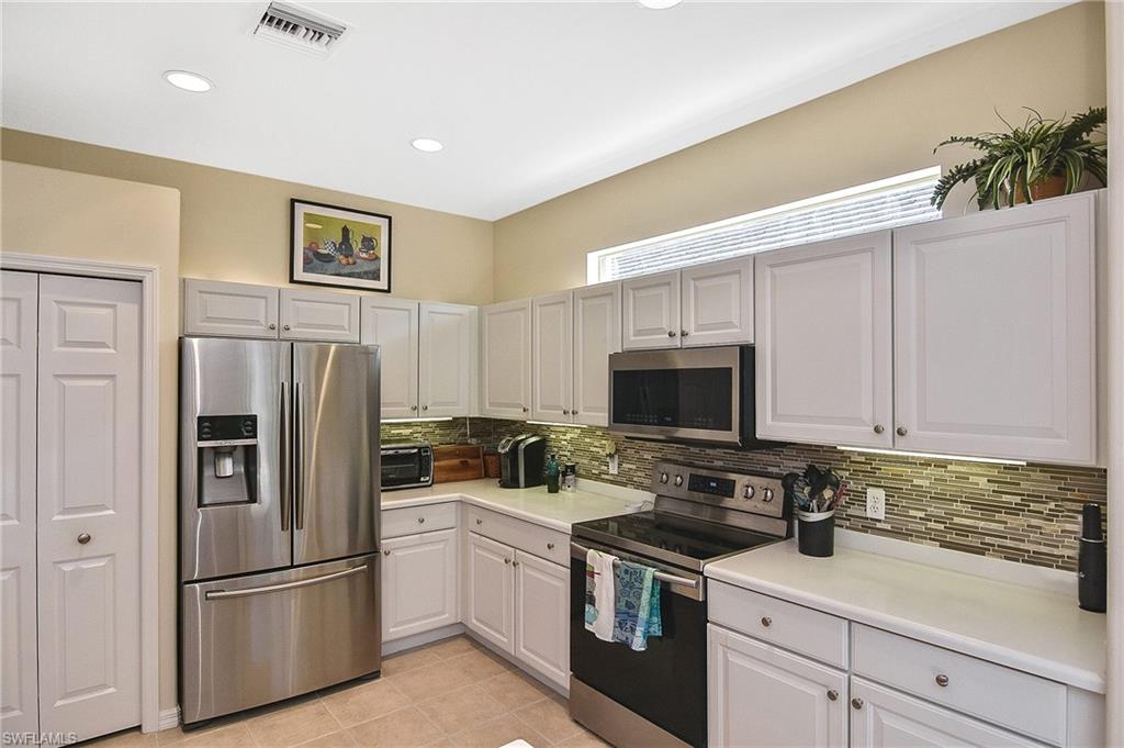 8156 Woodridge Pointe Dr Property Photo 27