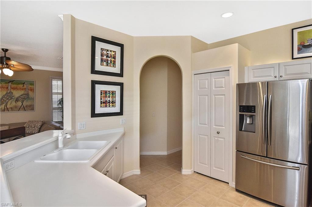 8156 Woodridge Pointe Dr Property Photo 28
