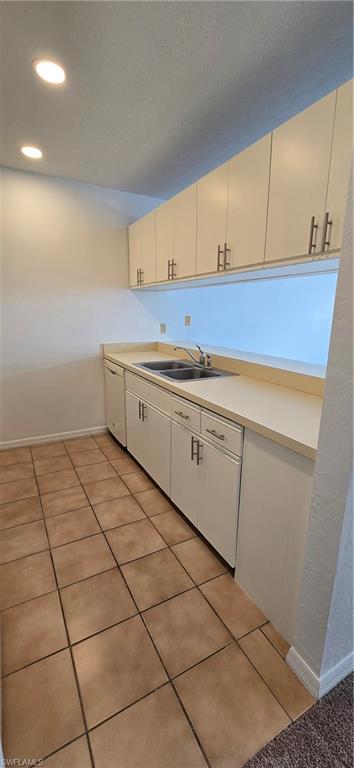 2271 1st St 25 Property Photo 5