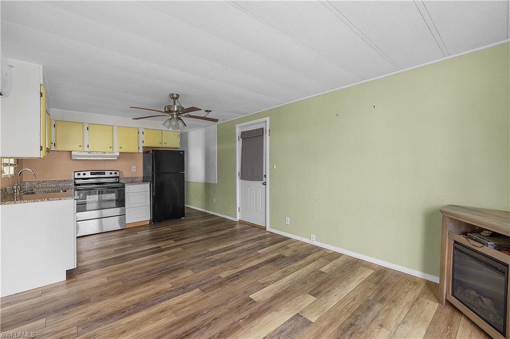 3851 Coconut Dr Property Photo 17