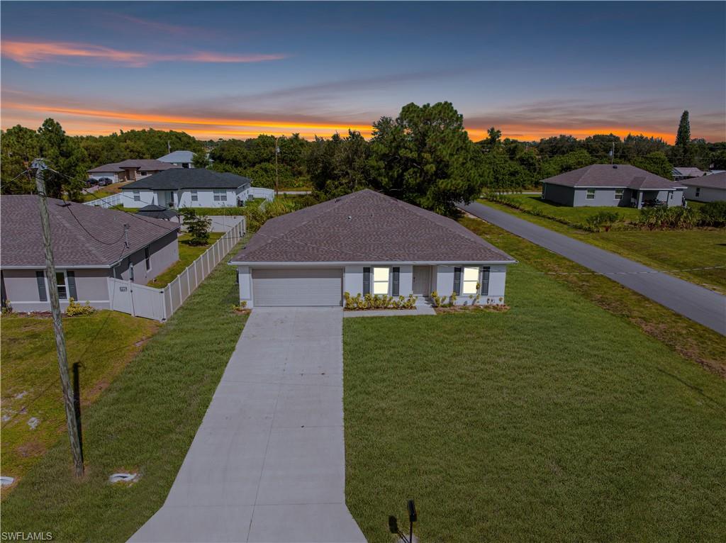 2900 1st St W Property Photo 1