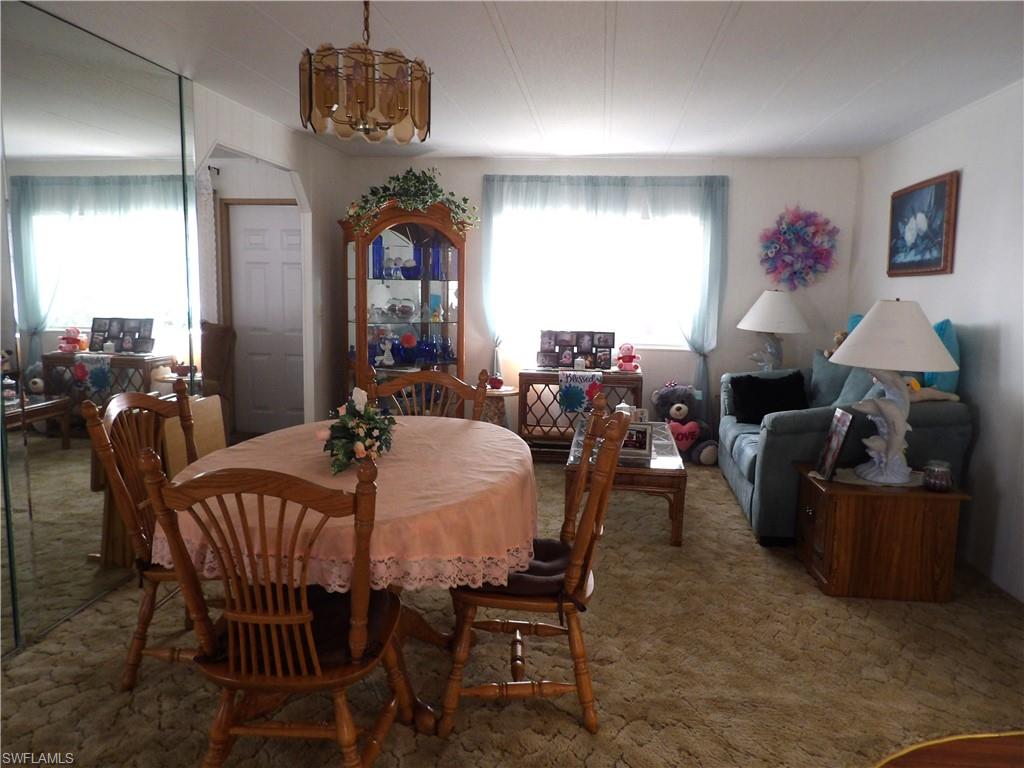 737 Knotty Pine Cir Property Photo 5